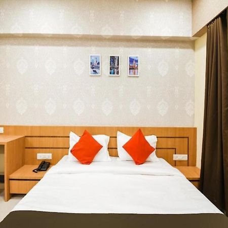 Hotel Golden - I Raipur  Exterior photo